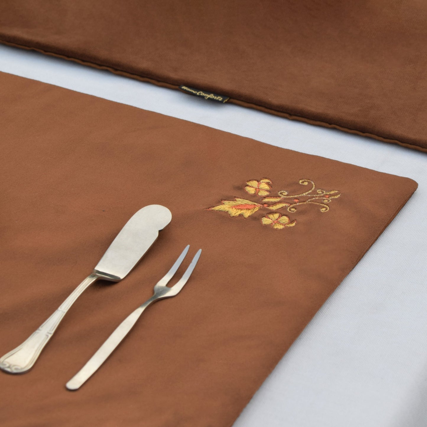 Moca Brown Velvet Embroidered Table Set