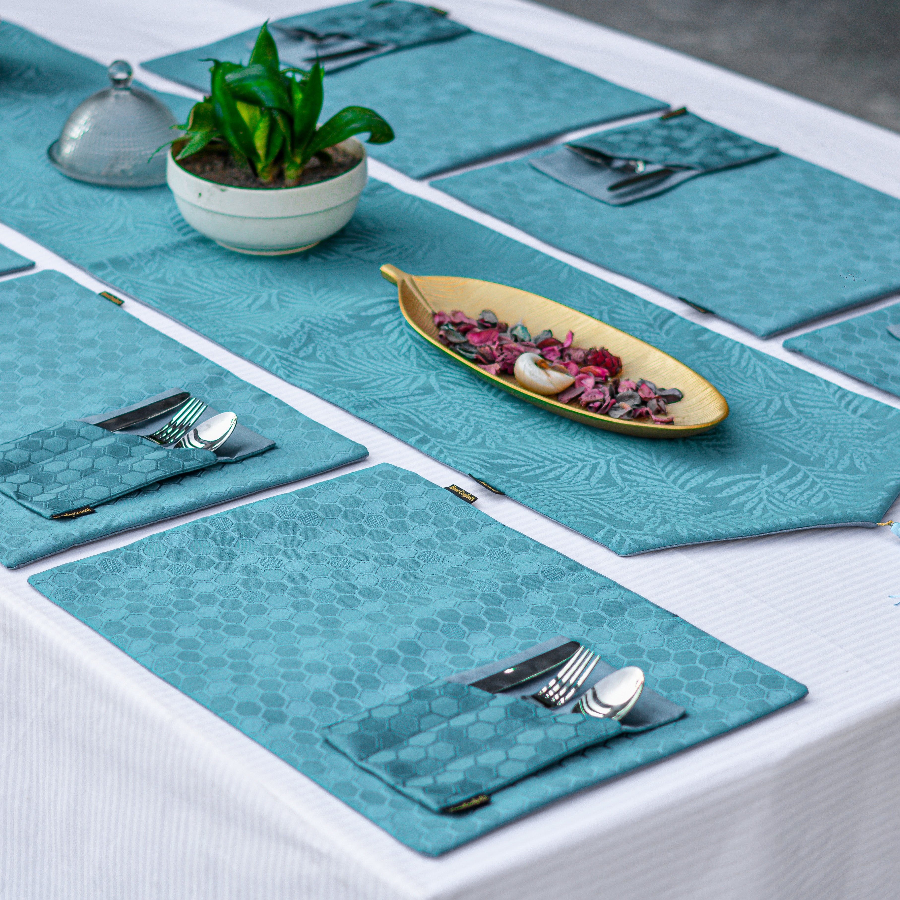 Shops Turquoise Table Runners